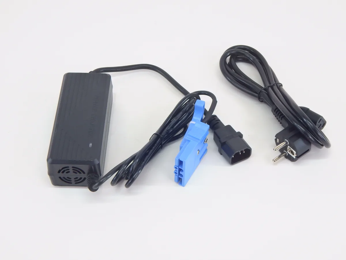 Зарядное устройство для тележек CBD15W-II 24V/5A (Charger 35206000323)